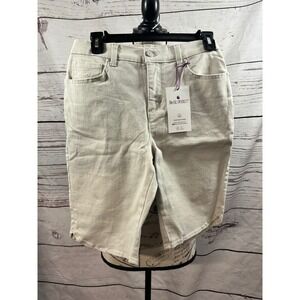 Be Glorious Petite Beige Denim Bermuda Shorts Women's Size‎ 4 p Pockets NWT